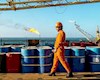 پیش‌بینی افزایش صادرات نفت ایران در آبان و آذر/ آیا با تهاتر؛ طلای سیاه فروش می‌رود؟